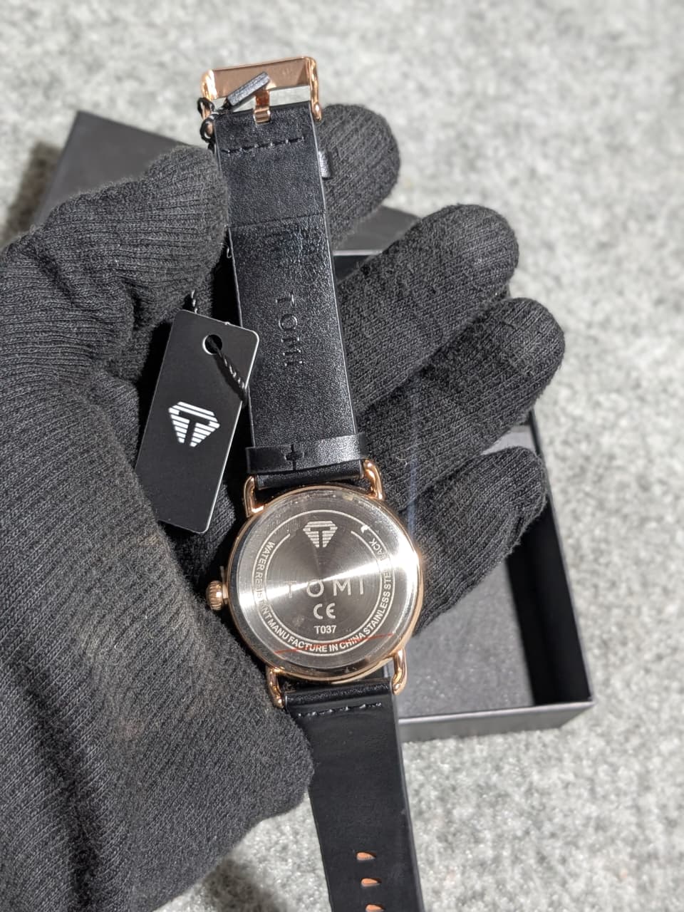 TOMI Classic Black Leather Strap Men's Watch – Rose Gold Case | Premium Quartz Wrist Watch