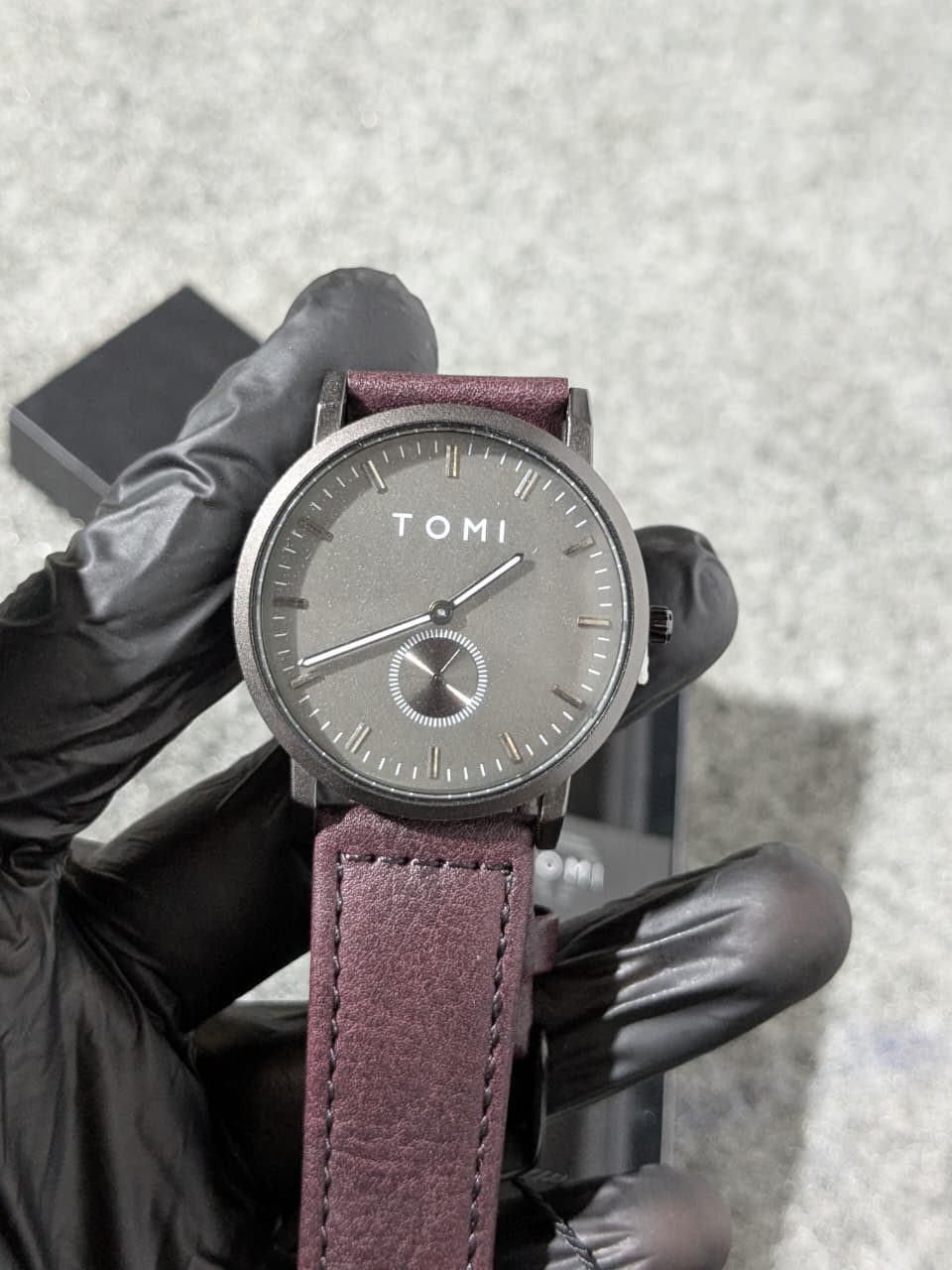 TOMI Classic Grey Dial Men's Watch – Burgundy Leather Strap | Premium Quartz Wrist Watch