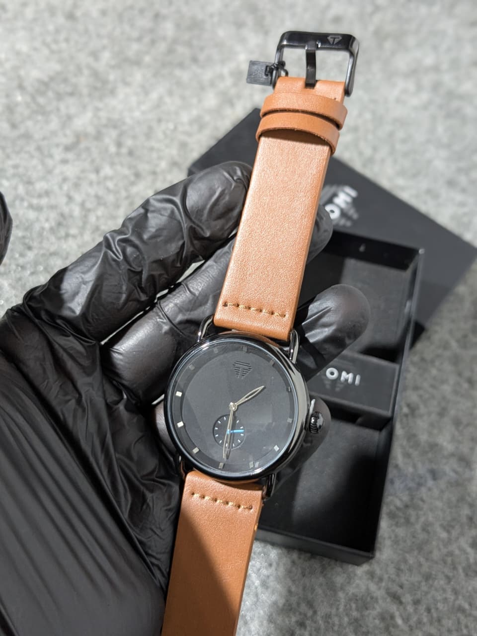 TOMI Classic Black Dial Brown Leather Strap Men's Watch